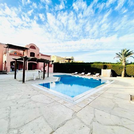 5 Bedroom Villa With Private Pool West Golf Elgouna الغردقة المظهر الخارجي الصورة